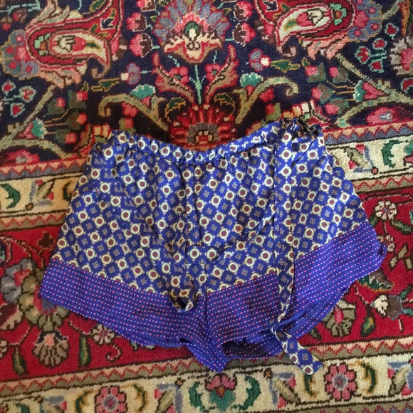Patterned shorts blue - Picture 2 of 3